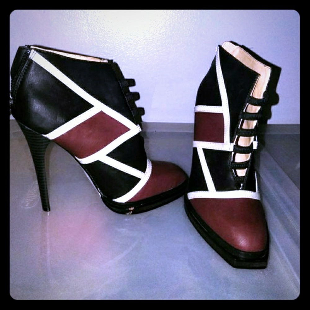 Women Boots Booties
